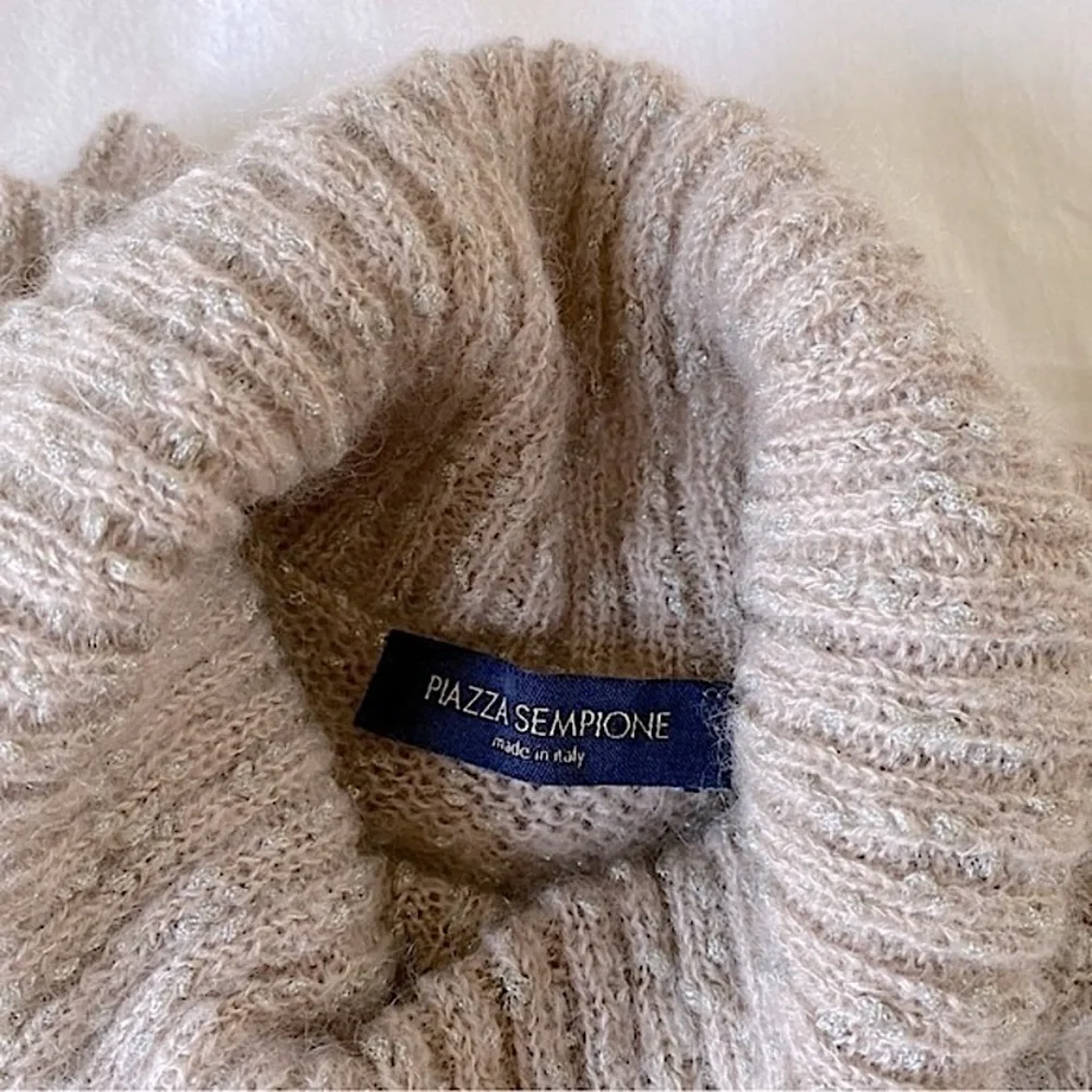 PIAZZA SEMPIONE METALLIC KNIT MOHAIR TURTLENECK SWEATER WHIMSICAL Beige Pink 42 - Picture 7 of 8